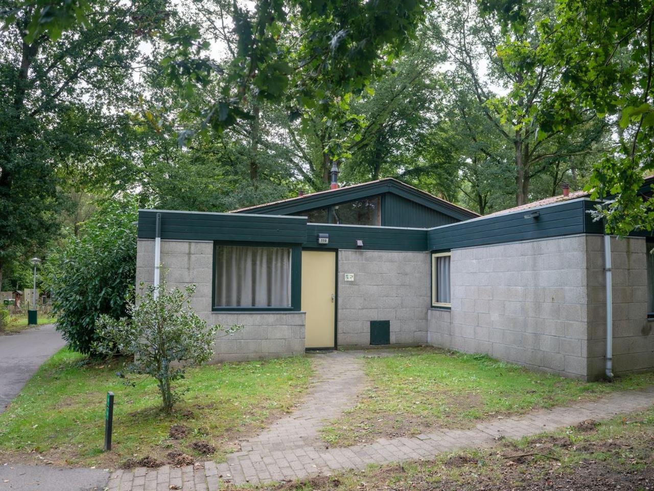 Landal De Lommerbergen Reuver 객실 사진